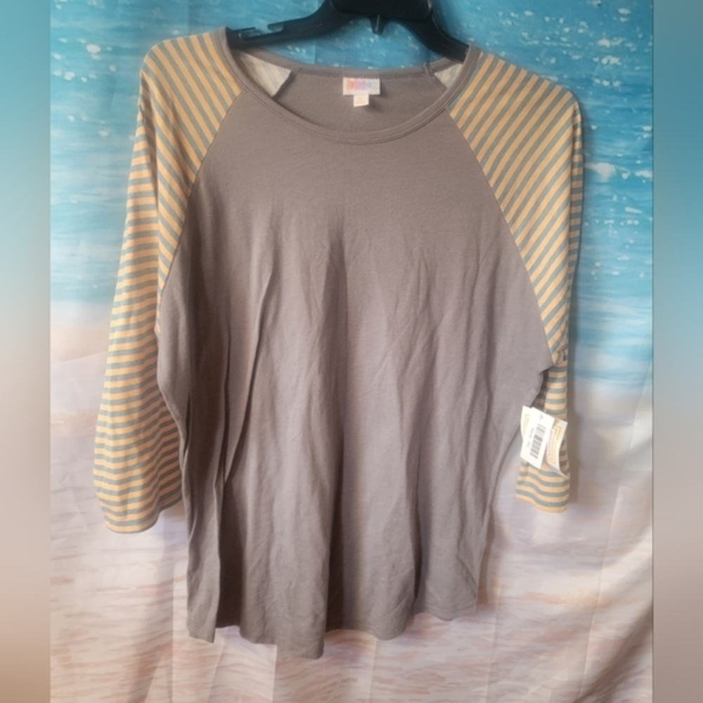Lularoe NWT Randy Shirt‎ Size 3XL 3/4 Sleeve